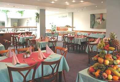Hotel Areal Repy Prag